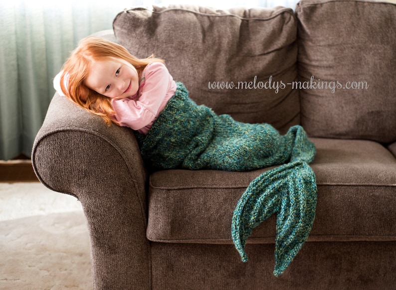 Child Mermaid Tail Blanket Knitting Pattern Mermaid Tail Blanket Knitting Pattern Knit Mermaid Tail Blanket Pattern image 2