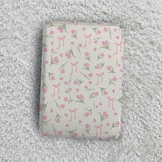 Detachable Magnetic Kindle Case Aesthetic Tulips Kobo Clara Colour Case Bohemian Floral Kindle Paperwhite Case Minimalist Kobo Case for Her