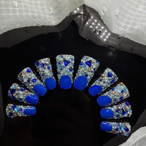 Luxury Nails-Fake Nails | Glue On Nails | Press On Nails | Coffin Nails | Acrylic Nails | Long Fake Nails -D2