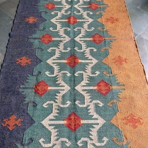 Handwoven Wool Jute Kilim Rug: Traditional Indian Dhurrie