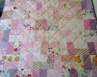 A cheerful children's blanket