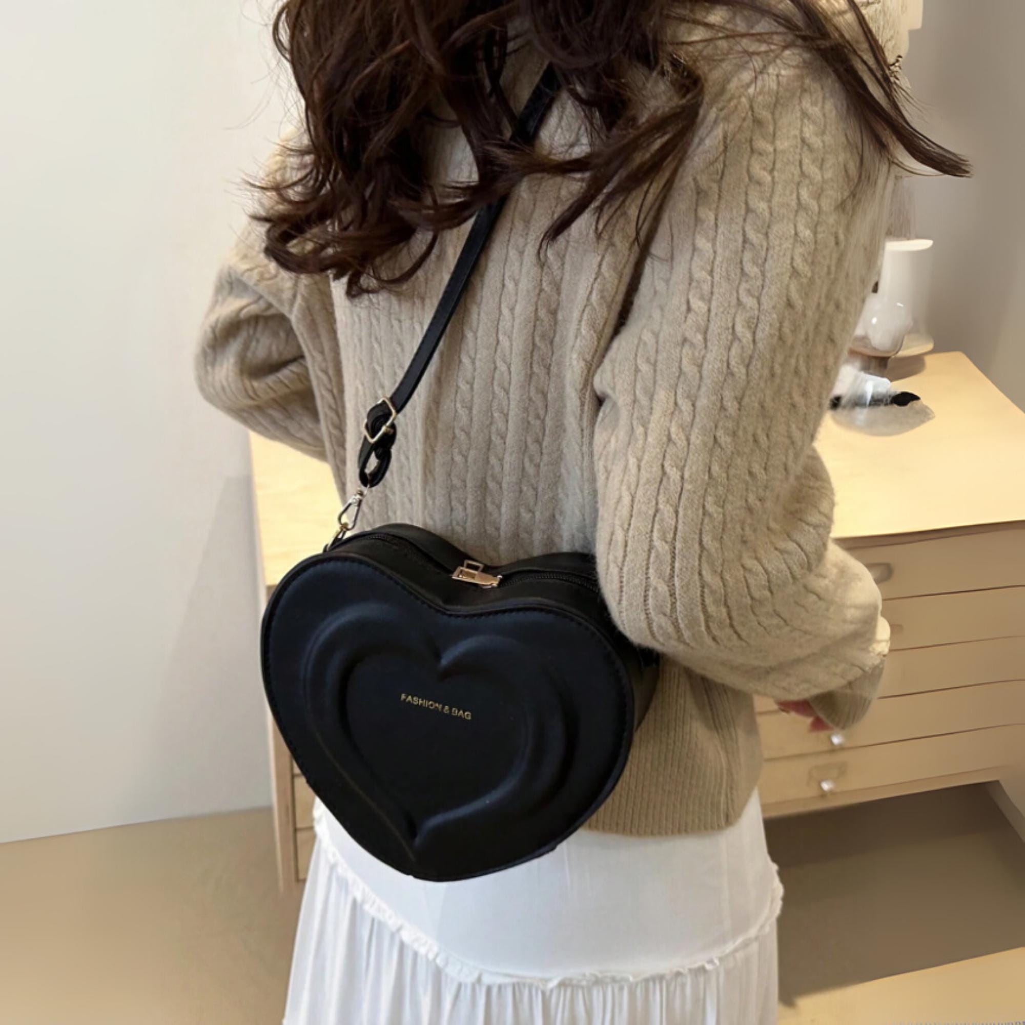 Punk Style Studded Heart Shoulder Bag, Crossbody Handbag for  display picture 1