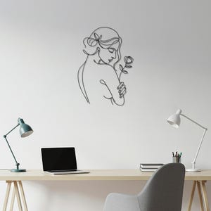 Woman Line Art Metal Wall Decor, Minimalist Female Silhouette Sculpture, Modern Black Metal Artwork for Kitchen, Bedroom or Living Room