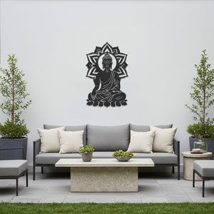 Decorazione murale in metallo raffigurante Buddha, decorazione per meditazione spirituale, scultura in metallo ispirata allo zen, decorazione per studio yoga, decorazione pacifica per la casa e per esterni. immagine 5