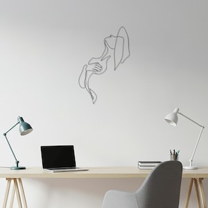 Abstract Woman Metal Wall Art, Minimalist Line Drawing Sculpture, Modern Feminine Silhouette, Indoor Outdoor Contemporary Home Decor