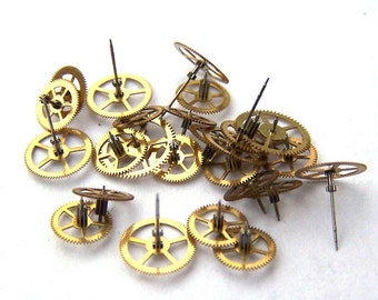 Steampunk Watch Pieces and Parts - 25 small vintage brass watch gears cogs wheels