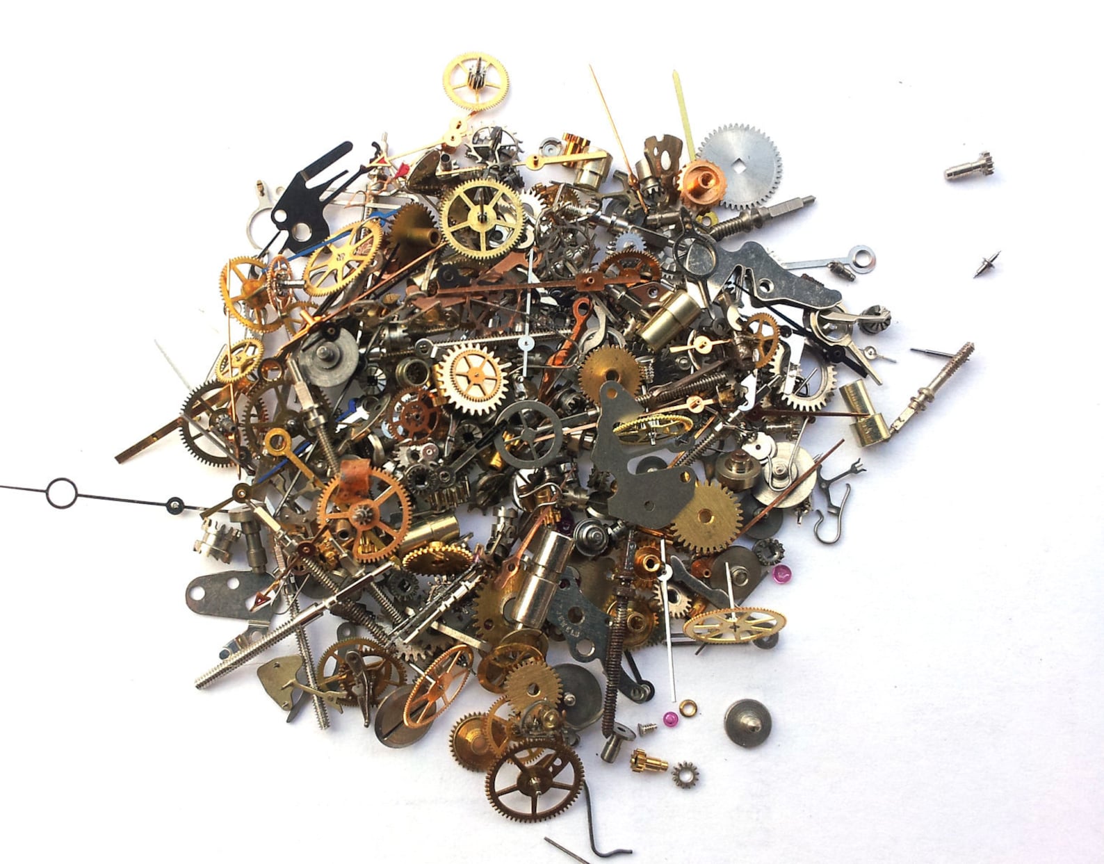 Разобранные часы