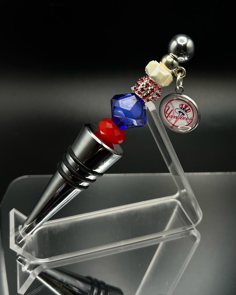 Handmade Wine Bottle Toppers, Wine Stoppers, Bling Bar Ware, Hostess ...