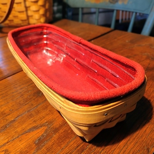 2003 Longaberger Cracker Basket with Paprika Liner and Plastic Protector