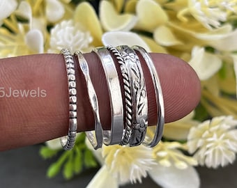 Handgemaakte sterlingzilveren stapelringen set - minimalistische gehamerde ringen