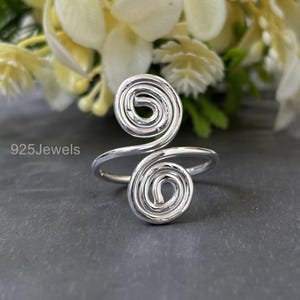 Adjustable Hammered Sterling Silver Thumb Ring: Swirl Design
