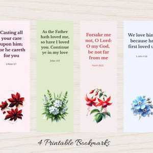 Könnte beinhalten: Vier druckbare Lesezeichen mit inspirierenden Zitaten und floralen Designs. Jedes Lesezeichen zeigt ein anderes Zitat aus der Bibel, mit floralen Illustrationen in Rot, Weiß und Blau. Der Text "4 Printable Bookmarks" steht unten.