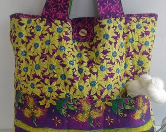 Wildflower XL Quilted Tote.  Shopping bags.  Purses. Handbags.