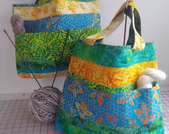 BATIK quilted TOTE bag.  Shopping bag.  Purse. Handbag. Shoulder bag.