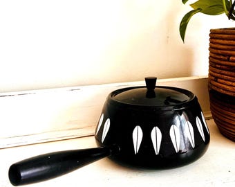 Catherine Holm black and white lotus fondue pot , Norway