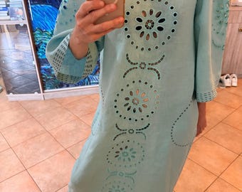 Florena Oekraïense linnen jurk, geborduurde jurken vyshyvanka van NewDayOutfit