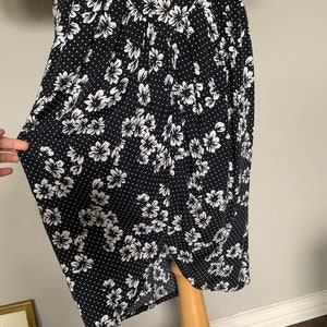 80s Black and White Graphic Floral and Polka Dot Puff Sleeve Dress image 7