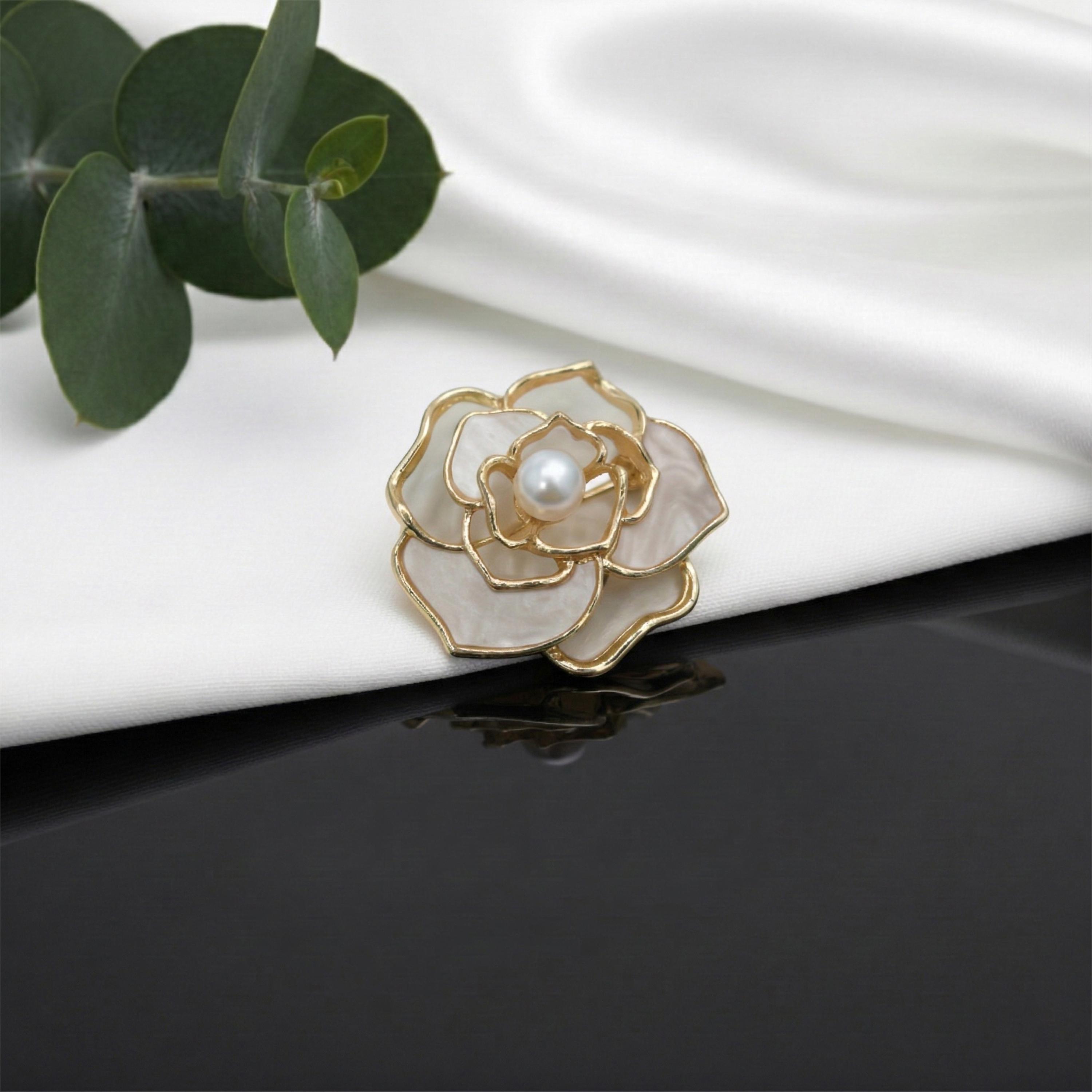 slim fit dress slacks 1940'S Dress Clips Rubies and Diamonds Convertable to Brooch 14K Rose –  Mark Areias J, main image 1