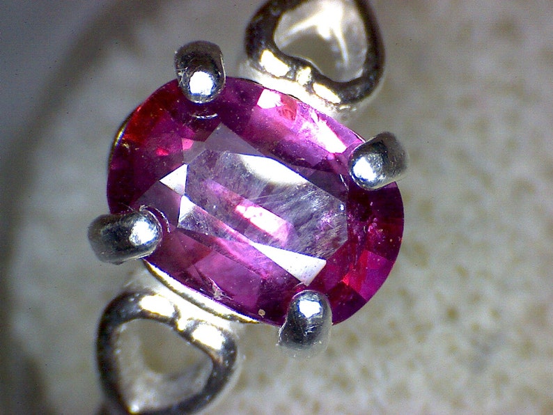 Beautiful Pink Sapphire Heart Ring