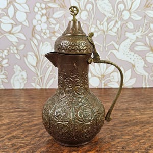 Vintage Middle Eastern Copper Brass Dallah Coffee Pot Embossed Crescent Finial