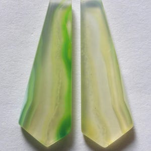 36,15 ct naturlig bandad agat (39 mm x 15,5 mm styck) cabochon löst matchande par