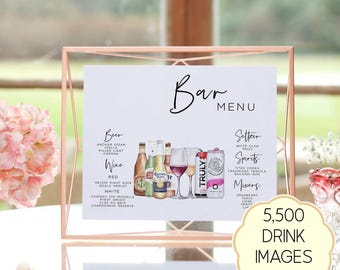 Op de afbeelding: Een wit bar-menubord in een geometrisch roségouden frame. Het menu bevat illustraties van bierflesjes, wijnglazen en seltzerblikjes met tekst die bier, wijn, seltzer, sterke drank en mixers opsomt. Een badge vermeldt 5.500 DRINK IMAGES.