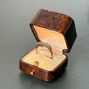 18 carat Gold Five Stone Diamond Ring