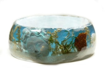 Ocean Jewelry -SeaShell Jewelry- Jewelry with real seashells -Beach Bangle- Blue Bangle -Resin Jewelry - Underwater World