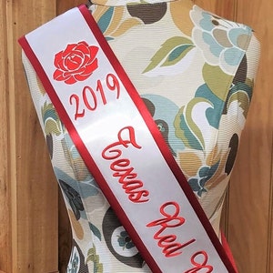 Pageant Sash, Personalized Sash, Embroidered Sash, Festival Sash, Queen Sash