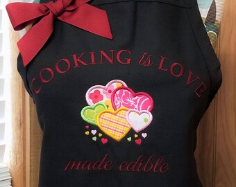 Personalized Apron, Heart Applique Apron, Kitchen Apron, Monogrammed Apron