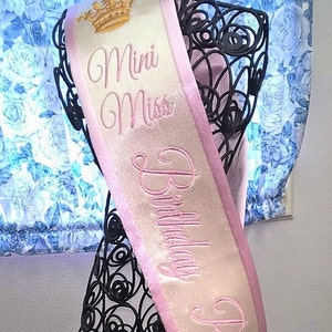 Pageant Sash, Personalized Sash, Queen Sash, Princess Sash, Costume Sash