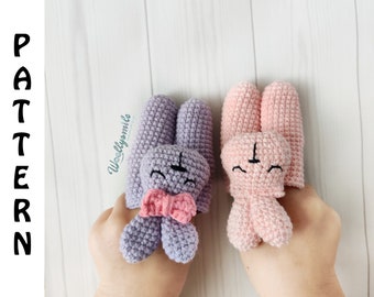 Crochet Two Finger Puppets Bunny Pattern  / PDF Digital Download