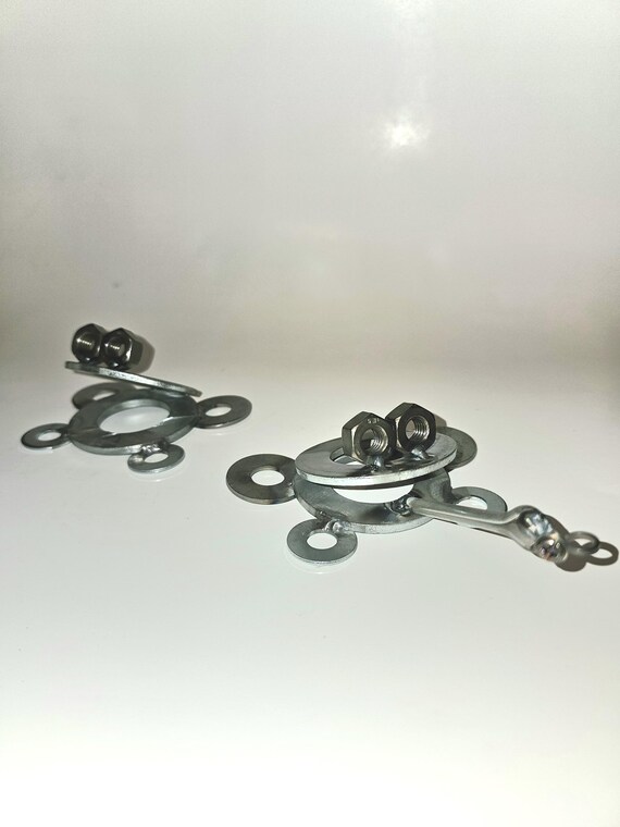 ナットとボルトのカエル - Etsy 日本