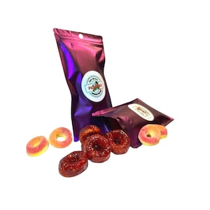 Picapeska Chamoy Peach Rings | Spicy & Sweet Mexican Candy | Chamoy Gummies | Dulces Enchilados