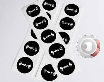Etiqueta NFC de 25 mm (blanca o negra), autoadhesiva e impermeable.
