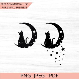 Op de afbeelding: Zwarte kat silhouetten op halve manen met sterren. Het ontwerp bevat de tekst "Mira's Mandala" en "Free Commercial Use For Small Business". Beschikbaar in PNG-, JPEG- en PDF-formaten.