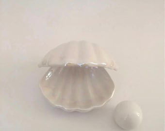 Parelwitte iriserende schelplamp met parelmoerlicht - sieradenhouder / esthetische decoratie