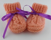 Knit Pink Baby Booties Newborn Unisex Baby Shoes Baby Shower Gift Handknit Pink Crib Shoes