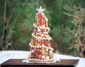 Custom Vintage Jewelry Christmas Tree: Personalized Memorial Decor