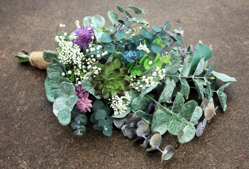 Green Bouquet Purple Succulent Bouquet Rustic Boho Wedding Flowers Babys Breath Bouquet Purple Succulent Flowers Eucalyptus Bouquet