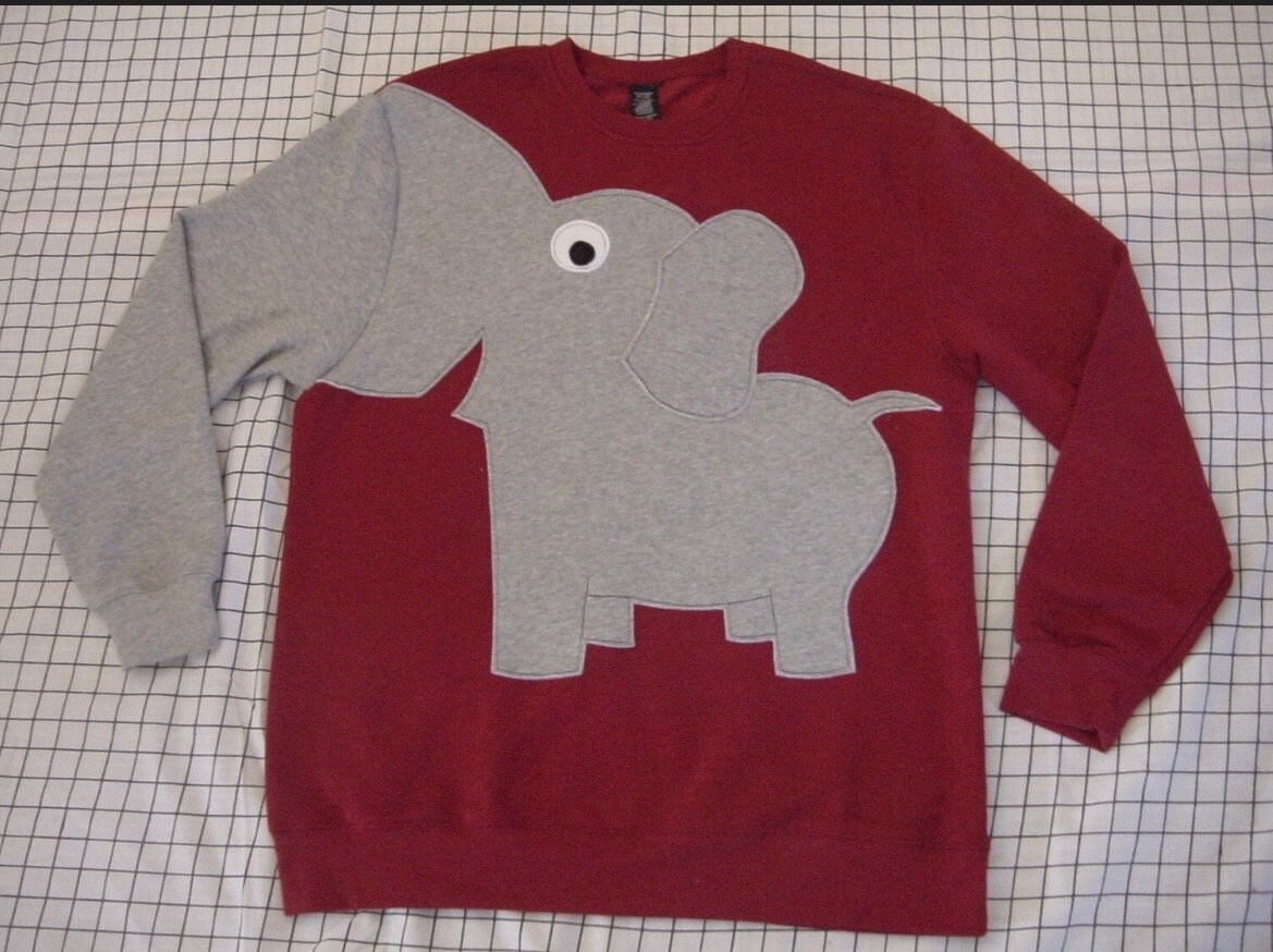 Elephant top trunk sweater