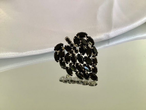 Marvelous Vintage Black Faceted Navette Rhineston… - image 1