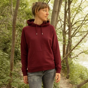 Bio Pullover Damen / Hoodie Damen back print / Sweatshirt Frauen mit baum motiv aus ökologischer Baumwolle in burgundy / bio mode Bild 5