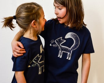 Children&#39;s T-Shirt Franzi Fuchs blue made of organic cotton