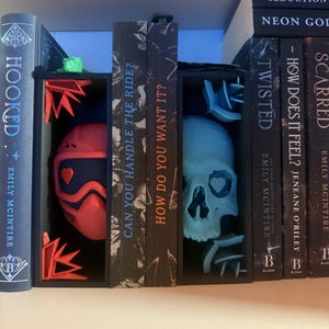 3D Printed Book Nook Set: Navessa Allen Inspired Shadowbox Bookends