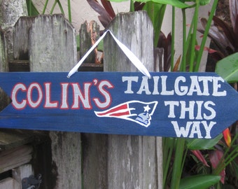 CUSTOM SIGN IDEAS  Tailgate Directional Arrow Sign for Party--Got An Idea? Just Ask Me!