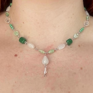 Green and white glass beaded necklace