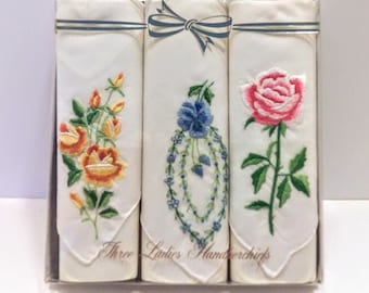 Vintage Embroidered Set of Three Ladies Handkerchiefs New in Gift Box