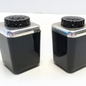 Vintage Steri-lite Mid Century Plastic Salt and Pepper Shakers in Black and Silver -1960s