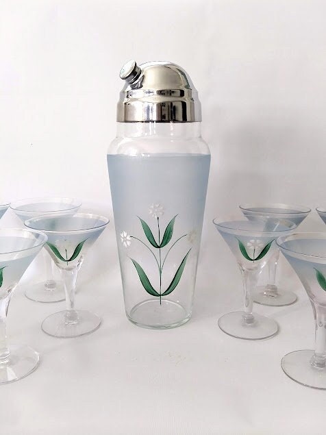 Marketing Libbey Midtown Martini Glasses (12 Oz.), Drinkware & Barware